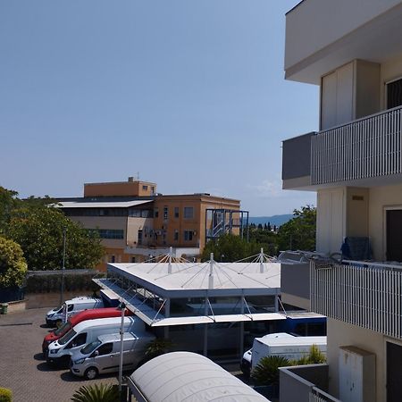 Da Luigi Locazioni Brevi Turistiche Bed & Breakfast Monopoli Bilik gambar